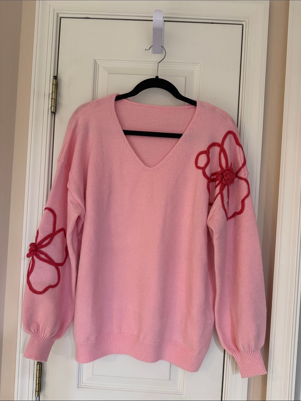 Pink V-Neck Floral Appliqué Women’s Sweater, XL
